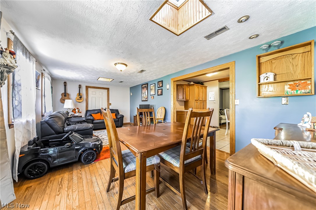 Oakwood Acres - Residential