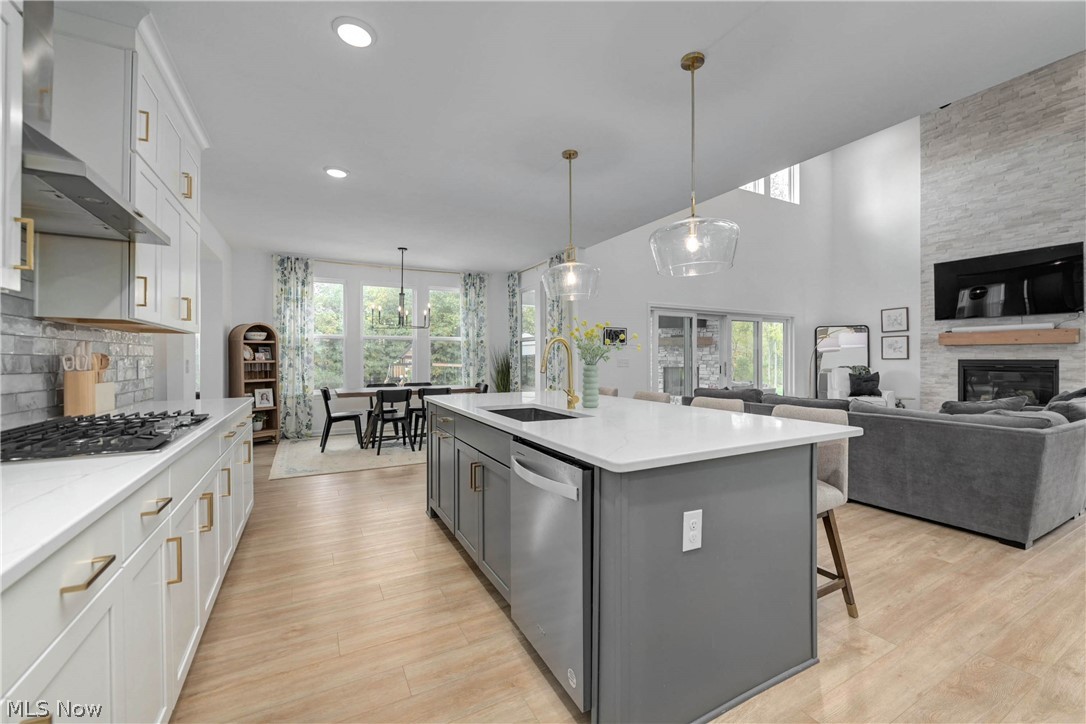 Estates Of Columbia Ridge Sub - Residential
