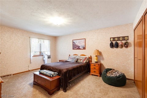 Tiny photo for 24912 Pleasant Trail, Richmond Heights, OH 44143 (MLS # 5245905)