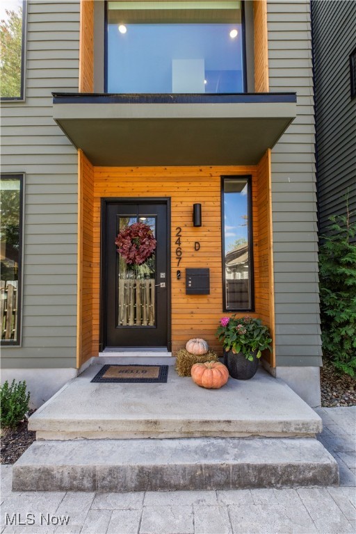 2467 Tremont Avenue