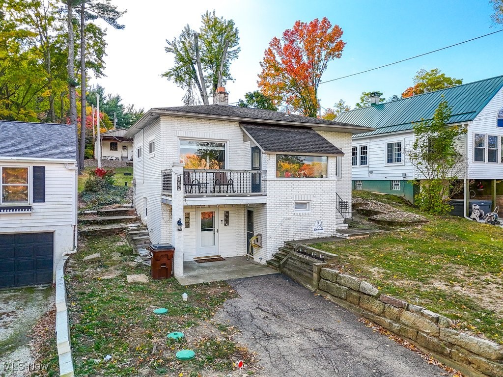 Willowdale Lake - Residential