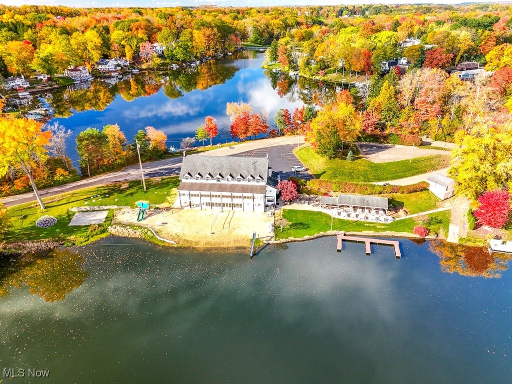 Willowdale Lake - Residential