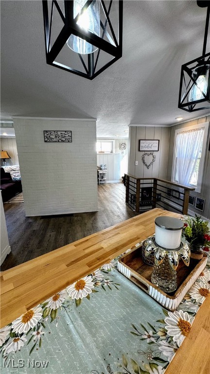 Willowdale Lake - Residential