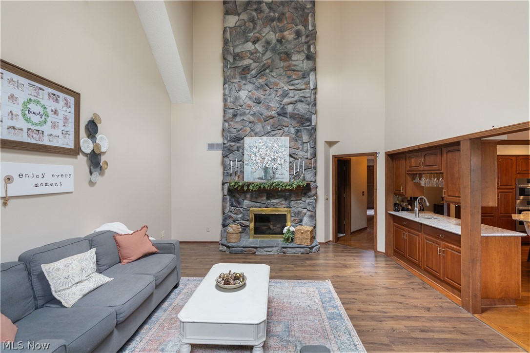 Foxchase Hills - Residential