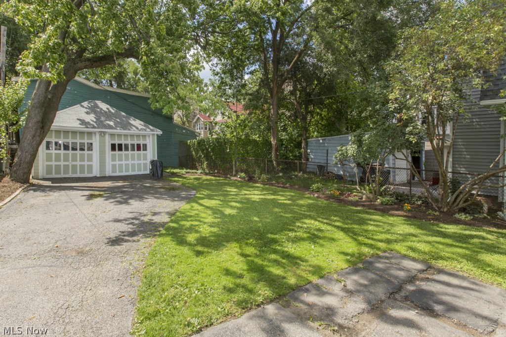 Richmond Park - Residential