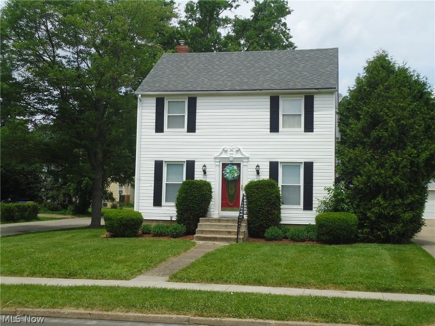 Are you looking for a roomy home in a great Cuyahoga Falls location?  Stop looking!!!   This beautiful 4 BR/ 2BTH home has something for everyone.....
The spacious living room with built in bookshelves and pretty hardwood flooring is open to the dining room with built-in corner cabinet, crown molding and hardwood floors.  The large family room with glass doors is a great place for relaxing or use as a office.  The kitchen features newer cabinetry, all appliances and ceramic flooring.  Upstairs you'll be greeted by a nice sized master bedroom leading out to your 2nd story deck...a great place to unwind before bedtime.  Three more bedrooms (one being used as a walk-in closet) and an updated bath round out the 2nd floor.  The basement features a knotty pine rec room and another full bath as well as utility area.  The bright, open sun room is a great place for family gatherings or entertaining.  Low maintenance vinyl siding, dimensional roof, large 2 car garage, glass block windows and ne