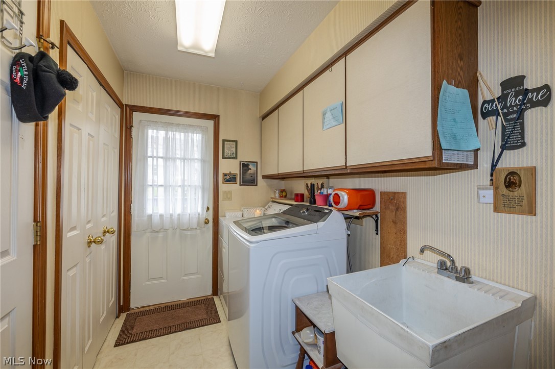 Fallingwater 08 - Residential