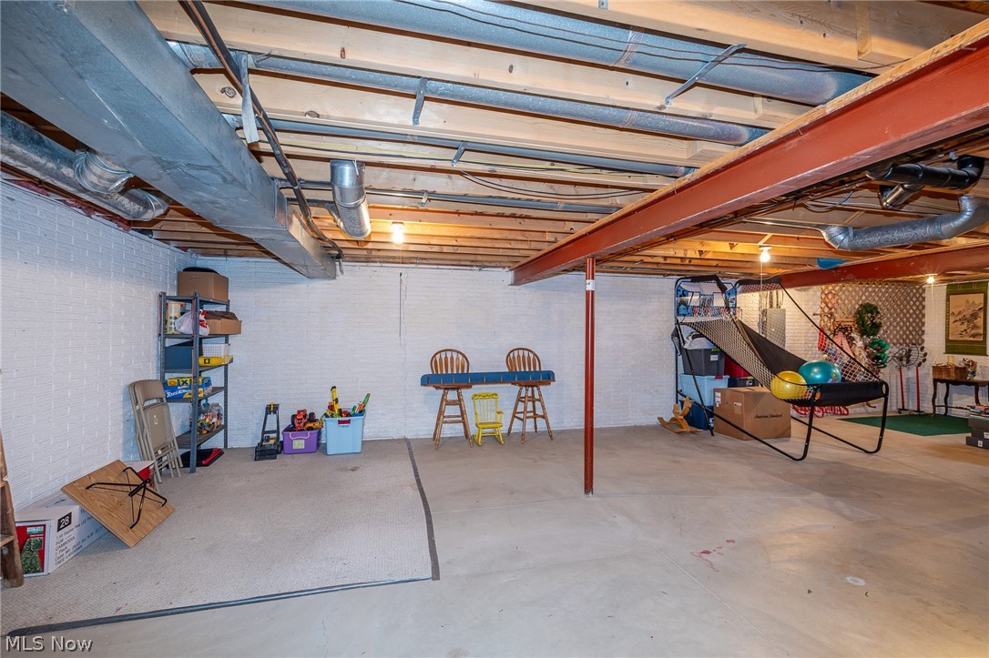 Fallingwater 08 - Residential