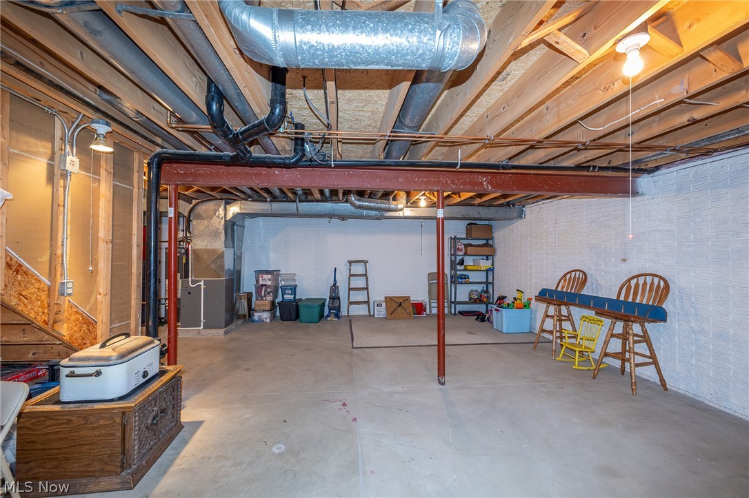 Fallingwater 08 - Residential