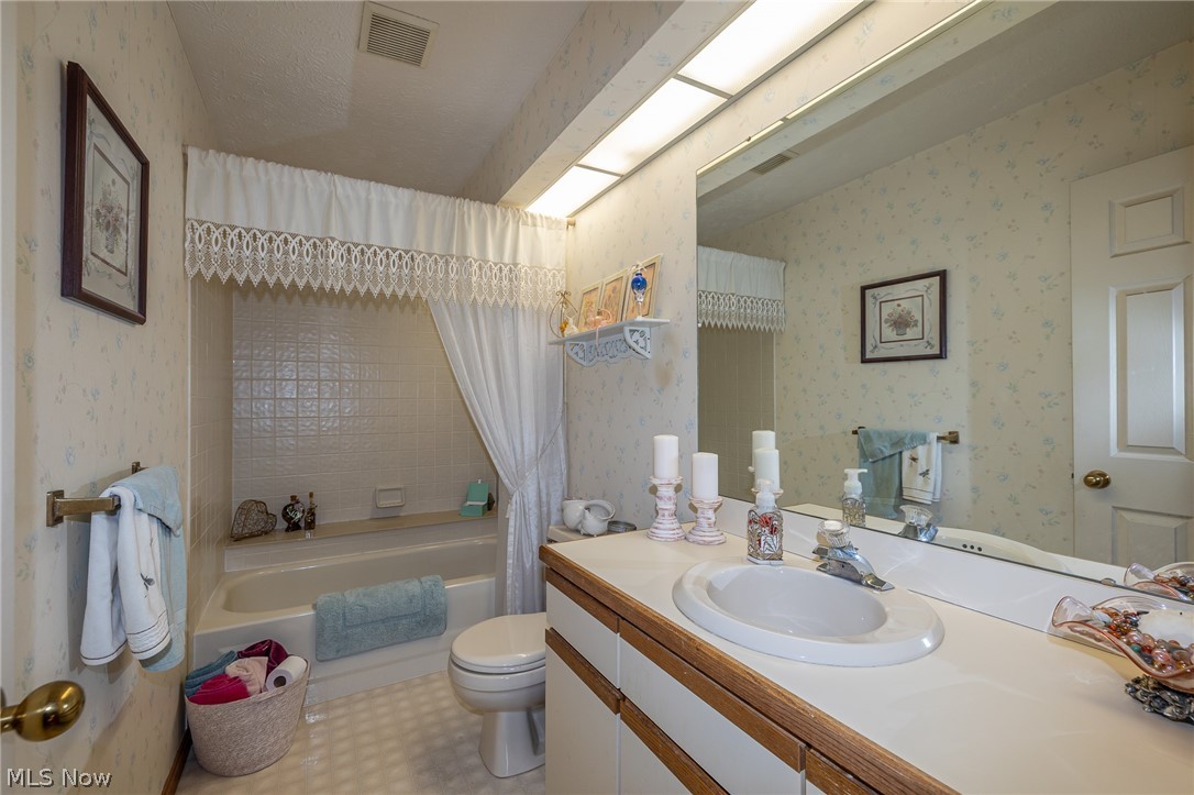 Fallingwater 08 - Residential