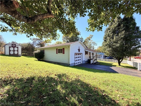 Tiny photo for 4482 Niagara Street, Parkersburg, WV 26101 (MLS # 5255566)