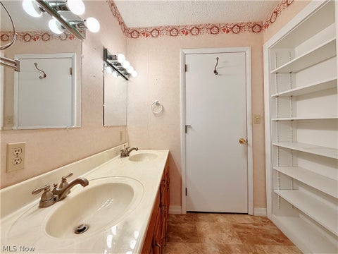Tiny photo for 4482 Niagara Street, Parkersburg, WV 26101 (MLS # 5255566)