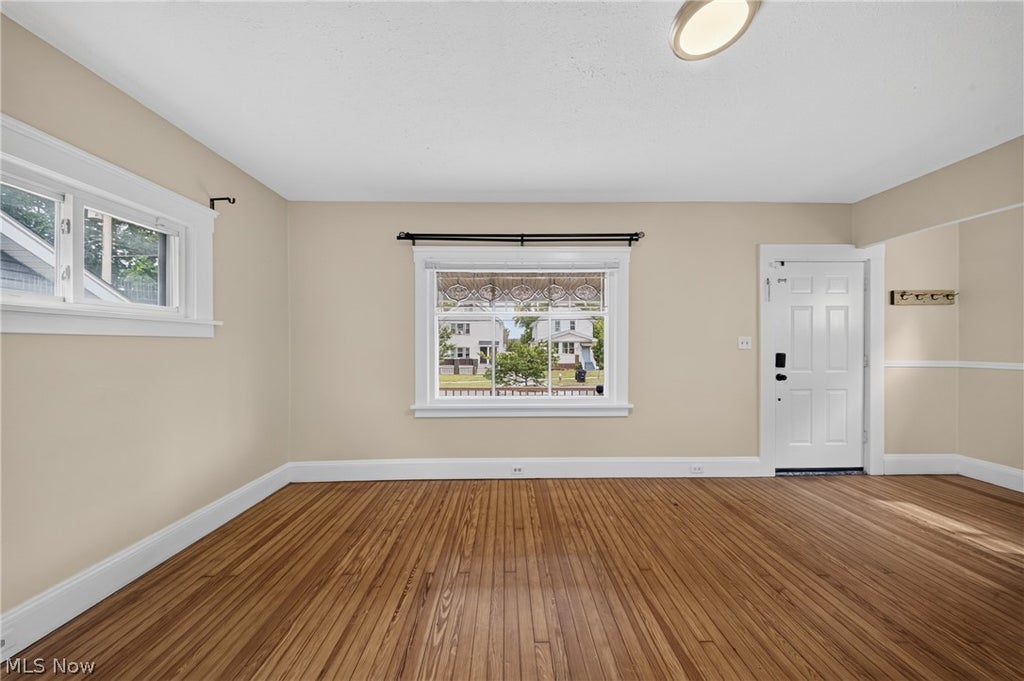 Photo of 4605 Brooklyn Avenue, Old Brooklyn, OH 44109 (MLS # 5219236)