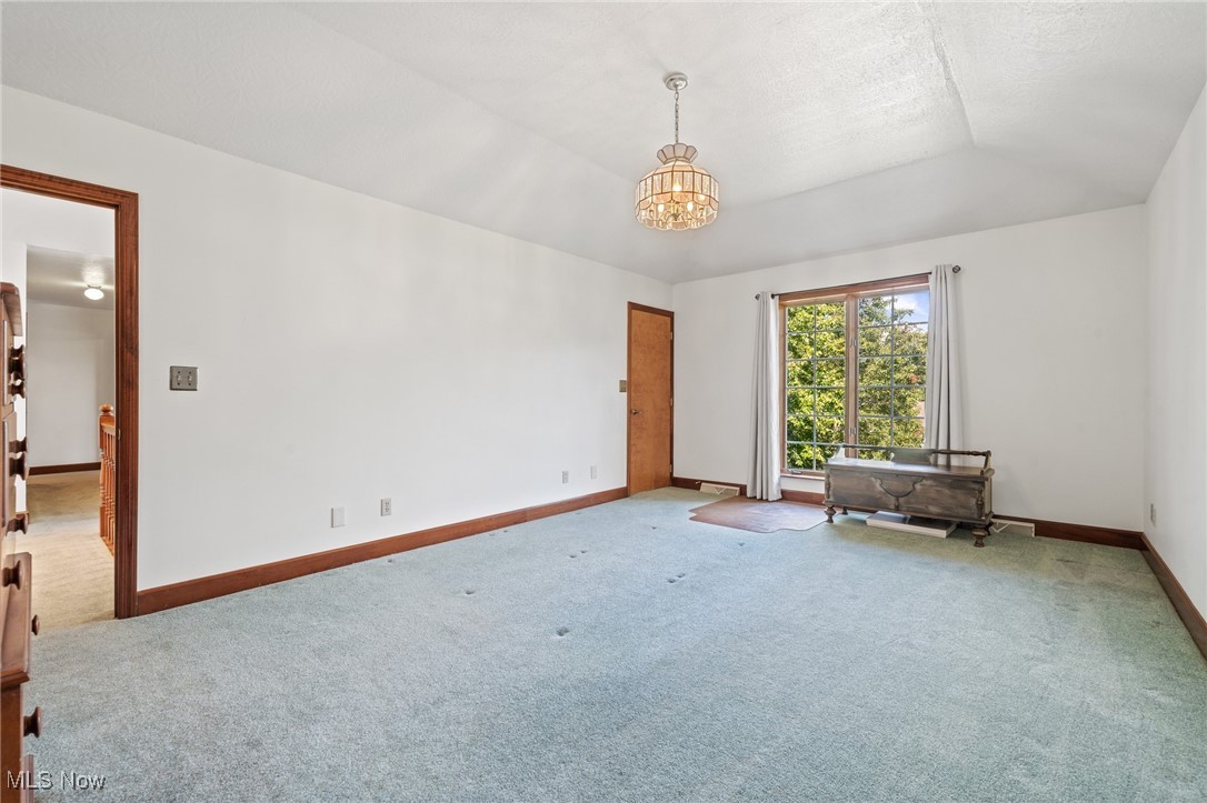 Gale Heights Vineyard - Residential