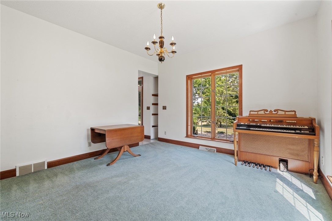 Gale Heights Vineyard - Residential