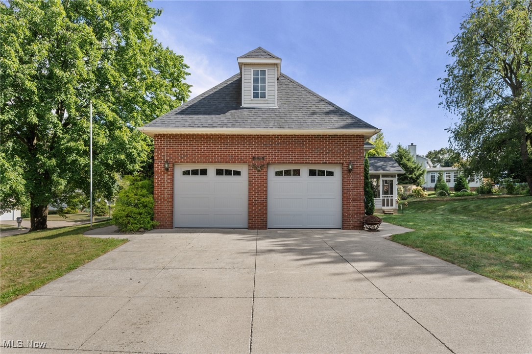 Gale Heights Vineyard - Residential