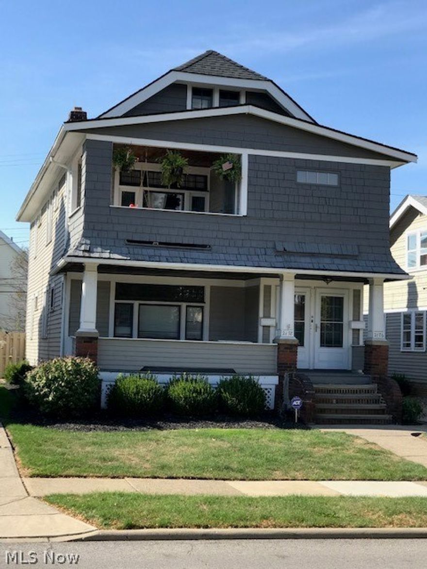 Completely updated! Kitchen open to spacious Dining & living rooms.  Two bedrooms, updated bath.  Extra room for office or den off living room, plus outside covered front porch.  All appliances included.  Pets allowed.  One parking spot in garage.  Available Feb 1.