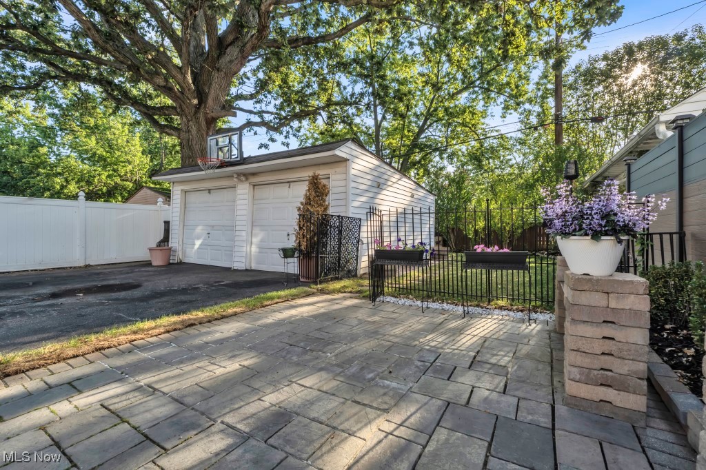 Schatzinger & Cotabish - Residential