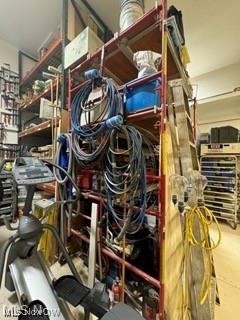 Avon Lake Office & Storage Condo - Commercial Sale