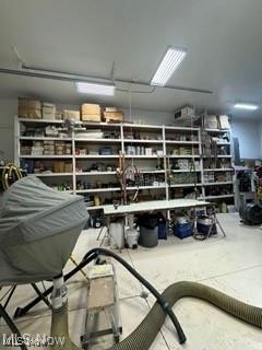 Avon Lake Office & Storage Condo - Commercial Sale