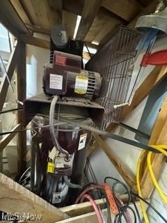 Avon Lake Office & Storage Condo - Commercial Sale