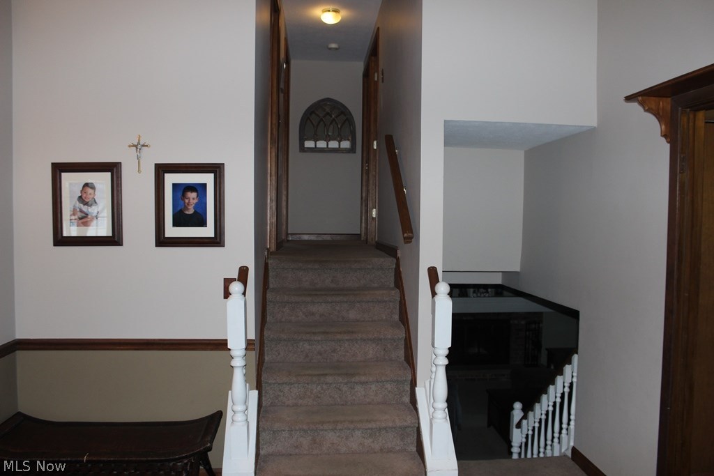 White Oak Drive 06 - Residential