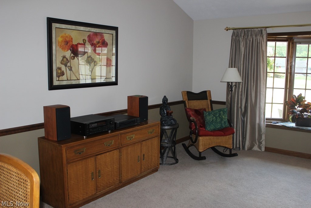 White Oak Drive 06 - Residential