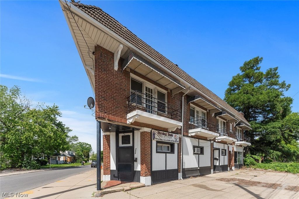 Photo of 4600 Division Avenue #1, Cleveland, OH 44102 (MLS # 5214331)