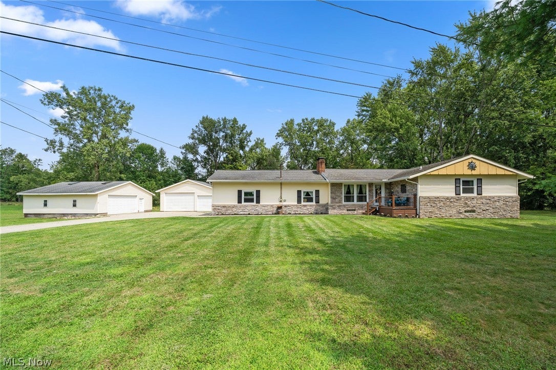613 Barlow Road
