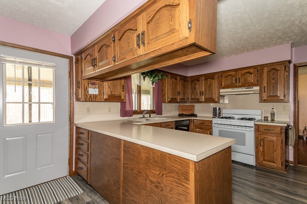 13554 Hale Road, Burton, Ohio image 11