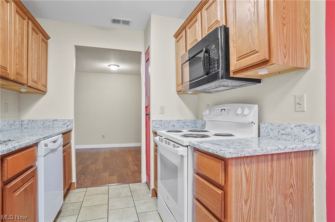 Silver Lake Towers Condo - Residential