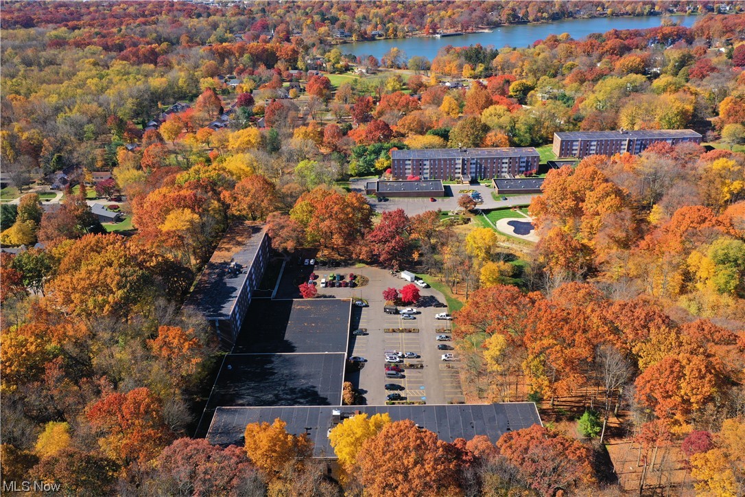 Silver Lake Towers Condo - Residential