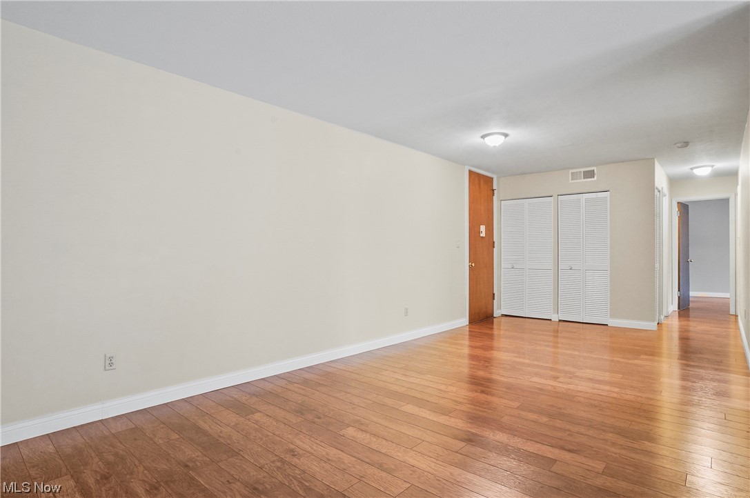 Silver Lake Towers Condo - Residential