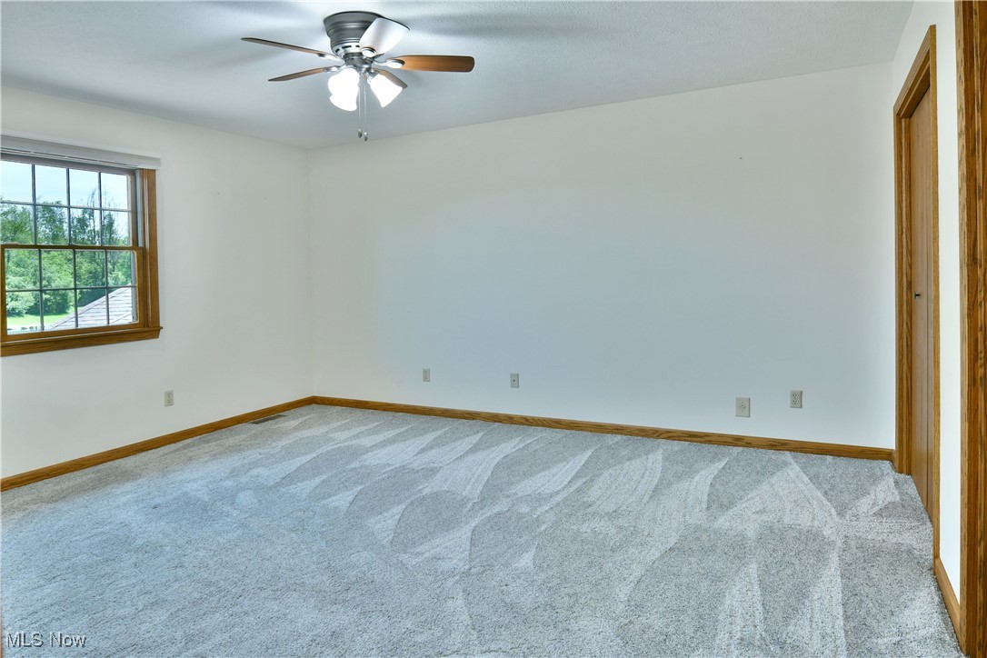 11120 King Graves Road, Warren, Ohio image 29