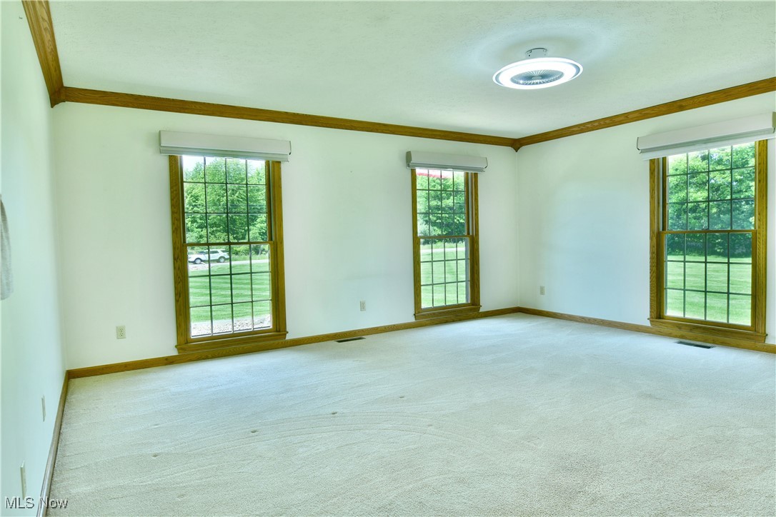 11120 King Graves Road, Warren, Ohio image 21