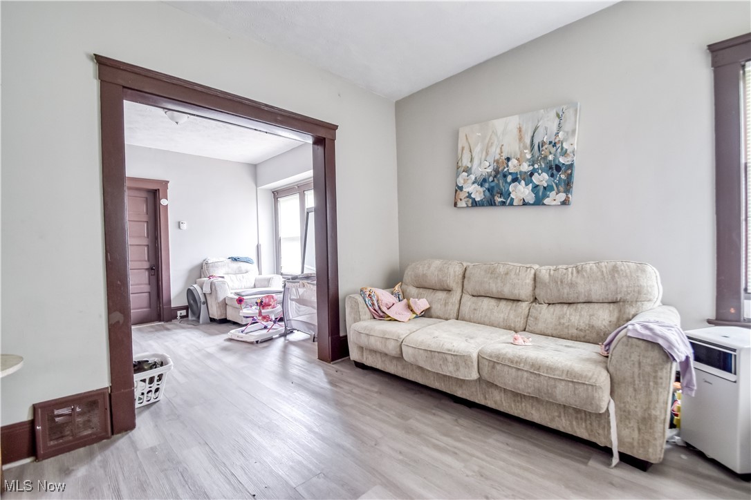 800 E 157th Street