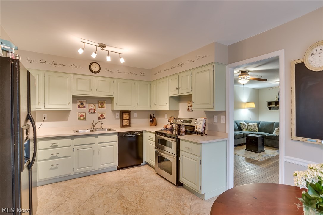 Hillcrest Acres 02 - Residential