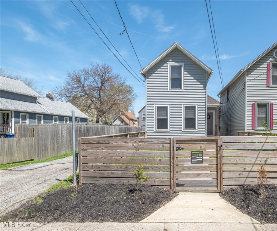 2365 W 7th Street, Cleveland, Ohio image 2