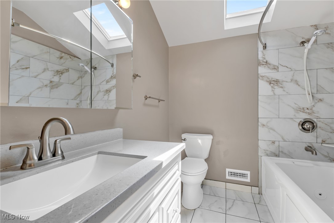 2365 W 7th Street, Cleveland, Ohio image 26