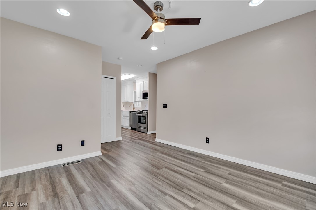 2365 W 7th Street, Cleveland, Ohio image 12