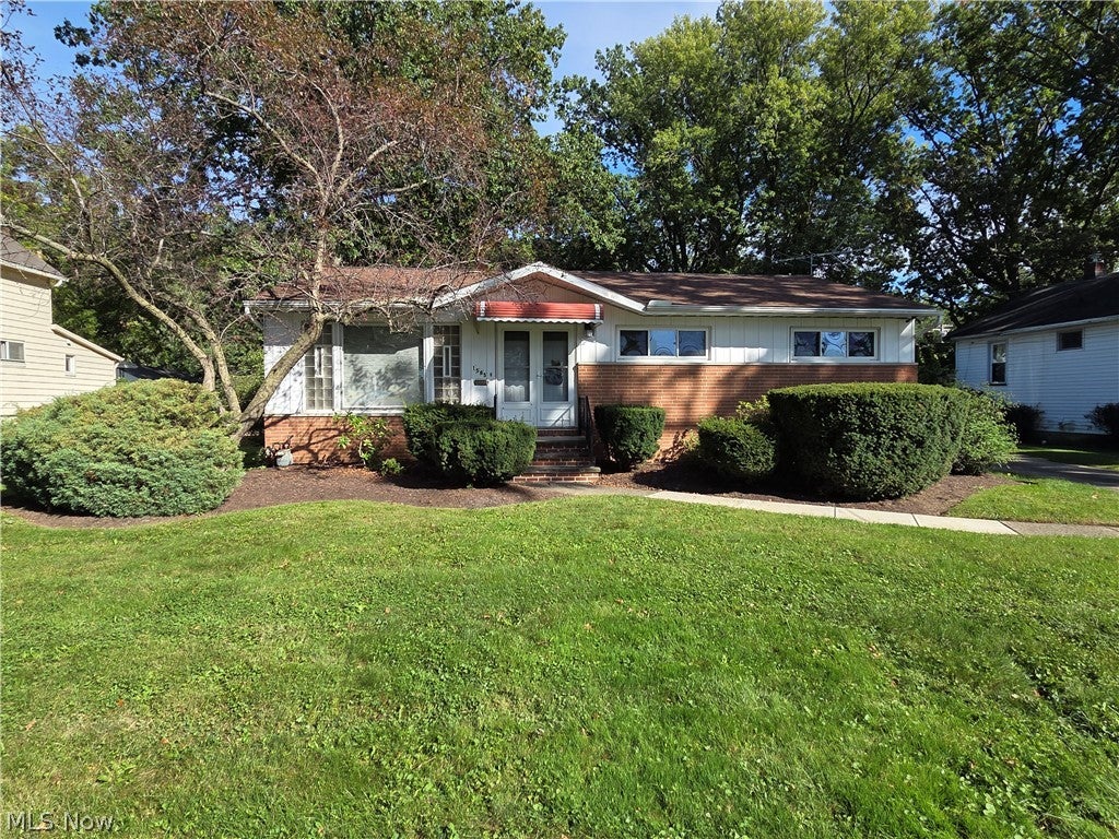 1565 E 332nd Street