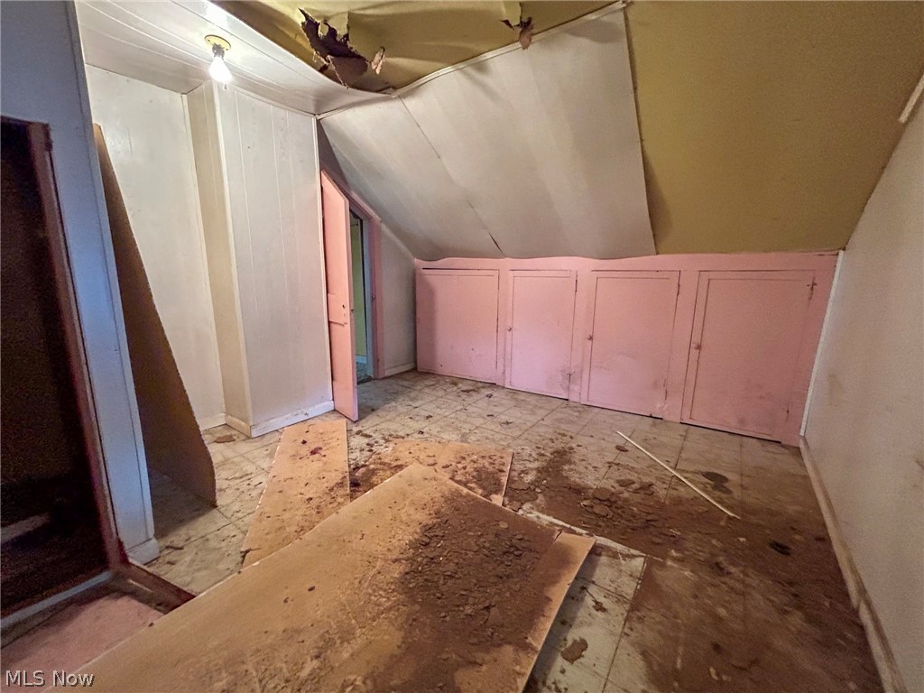 Shady Lawn - Residential