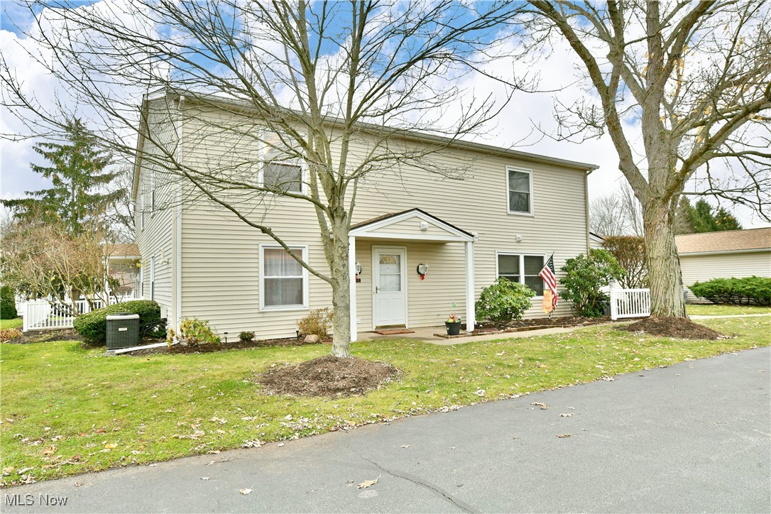 3112 Ivy Hill Circle #C, Cortland, Ohio image 1