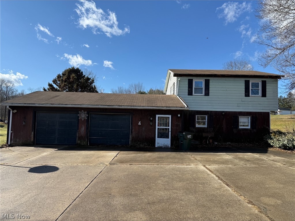 Capel H M - Residential