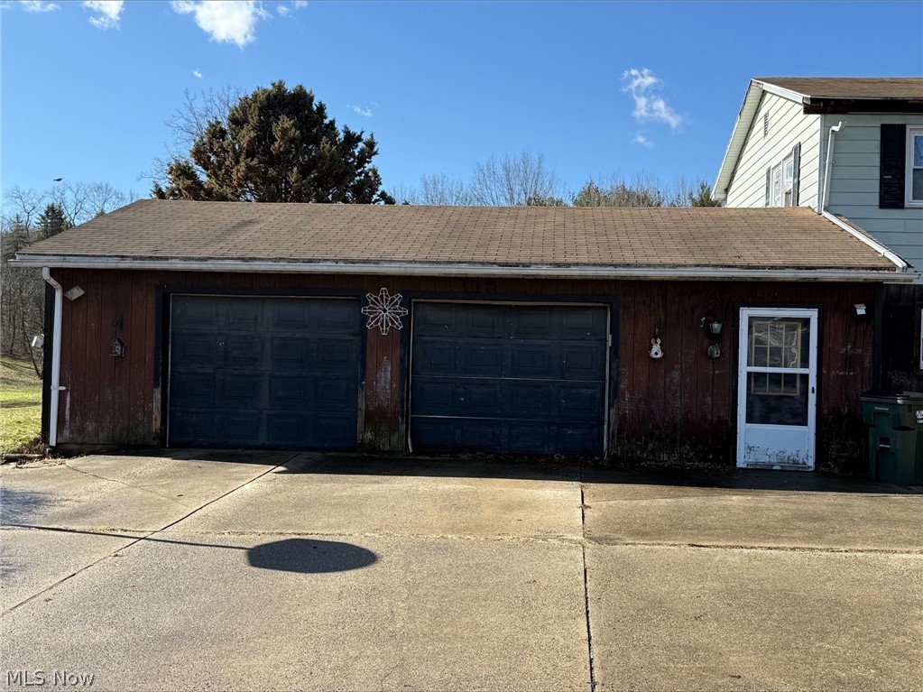 Capel H M - Residential