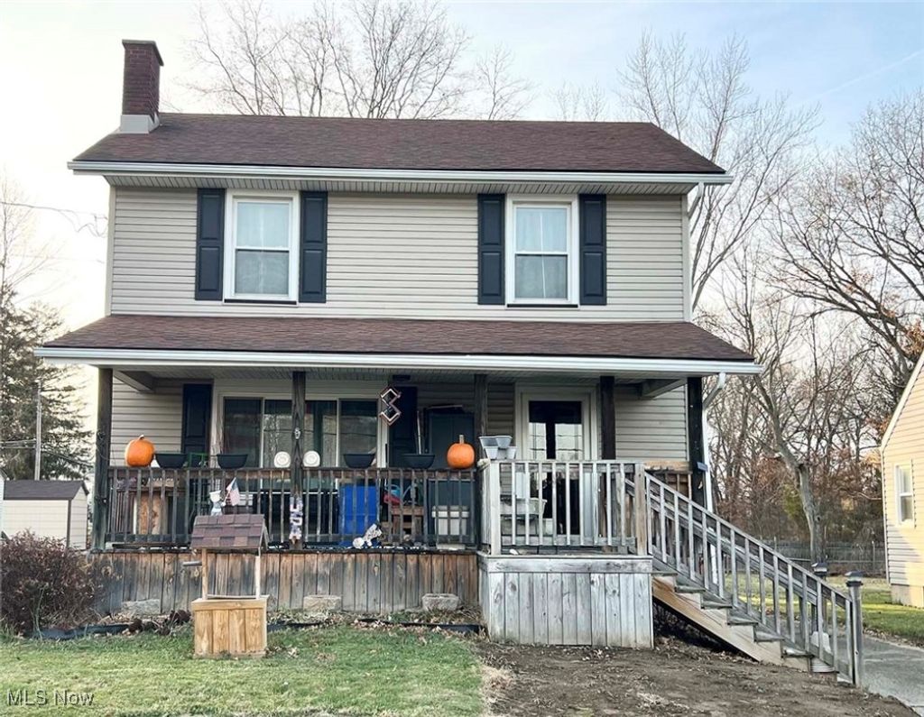 Photo of 409 Ingall Avenue NW, Massillon, OH 44646 (MLS # 5175251)