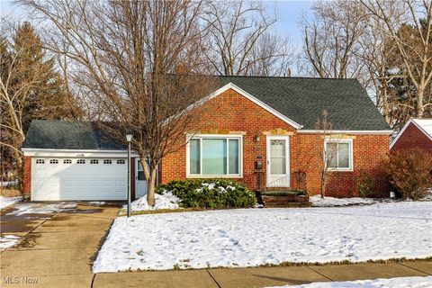 5979 Twin Lakes Drive Parma OH 44129