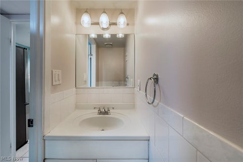 Tiny photo for 11657 Harbour Light Drive, North Royalton, OH 44133 (MLS # 5220518)