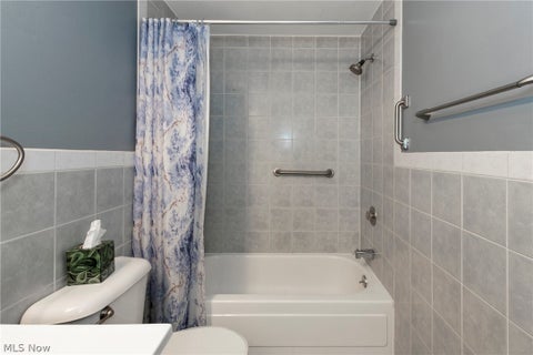 Tiny photo for 11657 Harbour Light Drive, North Royalton, OH 44133 (MLS # 5220518)