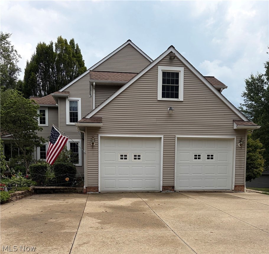 3630 Longwood Drive